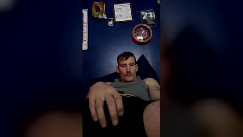 bigdbobby585943 online show from May 10, 6:42 am