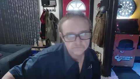 Darryl online show from February 27, 1:49 pm