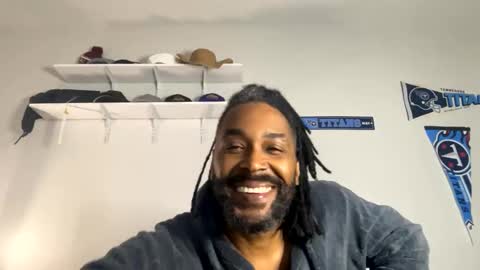 Snapshot of bigdinca chatting on October 18, 1:48 pm bigdinca online show from October 18, 1:48 pm