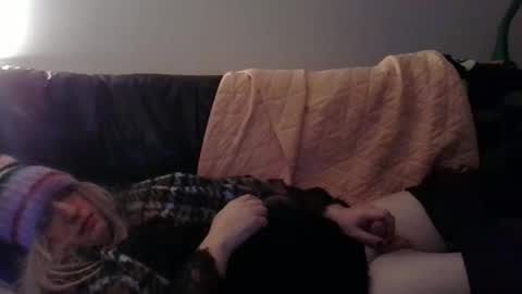 Madelyn online show from December 14, 4:19 am