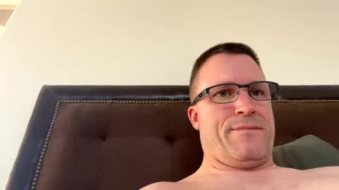 bigger22332233 online show from January 24, 11:56 pm