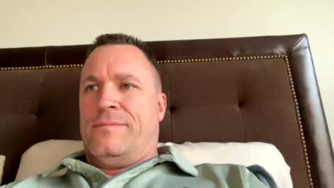 bigger22332233 online show from February 1, 10:51 pm