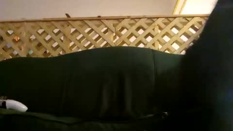 Snapshot of biggestboiiii chatting on January 27, 2:31 am biggestboiiii online show from January 27, 2:31 am