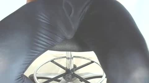 biggstikk online show from January 17, 3:16 am