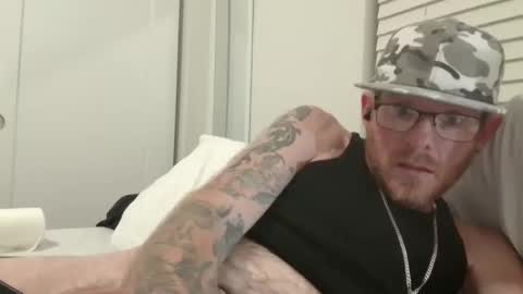 Snapshot of bigguy4funtime chatting on October 8, 5:24 am bigguy4funtime online show from October 8, 5:24 am