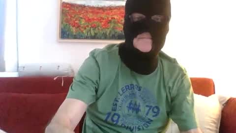 bigincherhot online show from April 10, 6:30 am