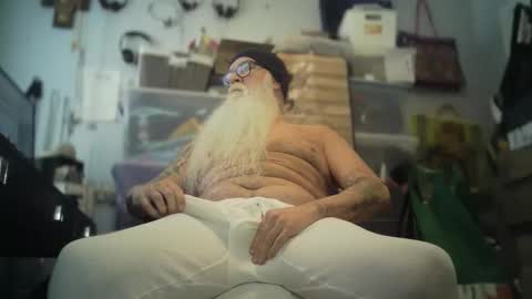 bigjeff01 online show from December 1, 4:16 pm