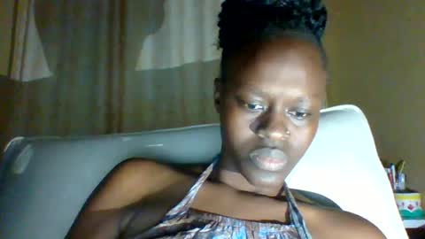 pretty online show from July 9, 8:02 pm