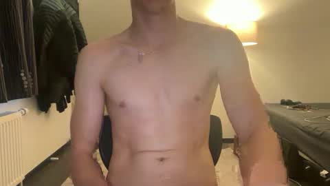 bigleor online show from February 11, 3:38 pm