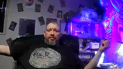 bigman42of0rlife online show from February 3, 3:27 pm