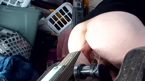 bigmanaround9 online show from November 5, 6:10 pm