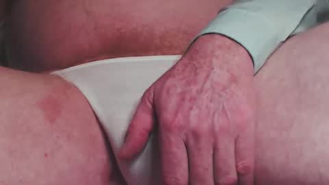 Snapshot of bigmanred chatting on March 3, 3:32 pm Red online show from March 3, 3:32 pm