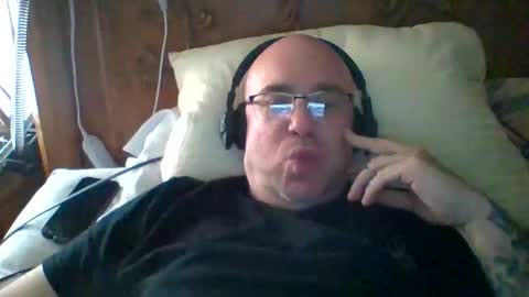 bigmike197167 online show from May 8, 5:24 am
