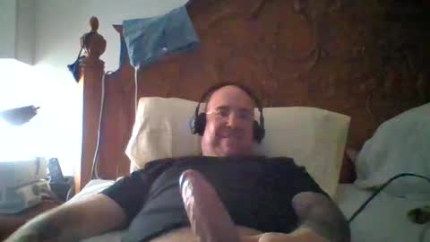 bigmike197167 online show from May 20, 7:05 am