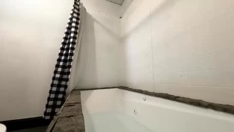 bigrichard1469 online show from April 8, 3:09 am