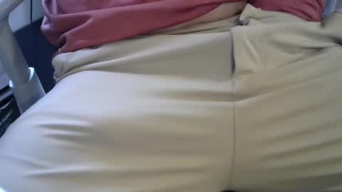 bigsword4her online show from February 10, 2:37 pm