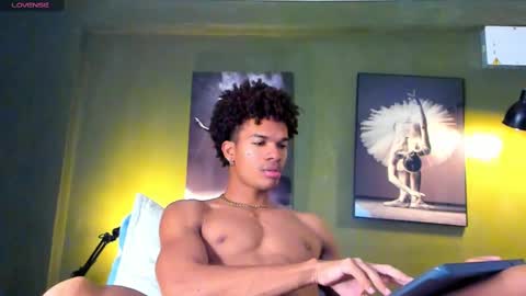 bigxxo online show from March 6, 1:37 am