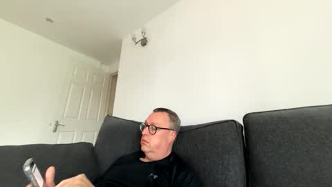 Just call me master online show from April 3, 3:41 pm