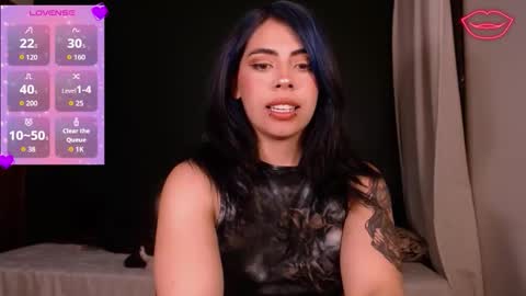 biigbooty_ online show from March 5, 1:25 am