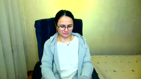 DOM NIKA online show from February 13, 11:30 pm