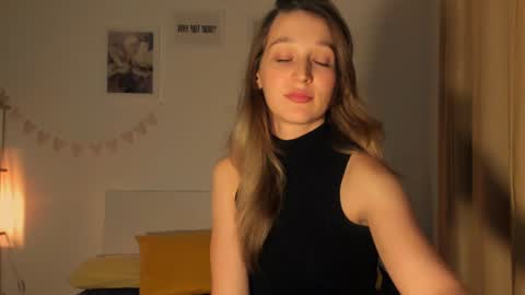 Billy and Lisahelp us to reach 100 likes online show from January 3, 9:15 pm