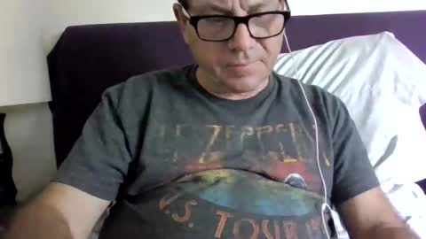 billydubs online show from November 19, 5:34 pm