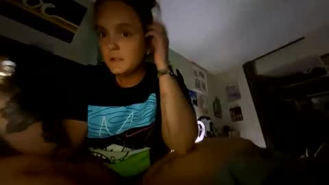 bipolarmilf420 online show from May 13, 3:27 am