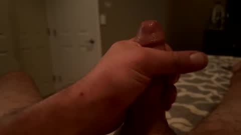 Snapshot of birk2118 chatting on December 6, 12:18 am Joey811 online show from December 6, 12:18 am