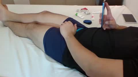 Snapshot of bisex_argen chatting on September 30, 2:00 am bisex_argen online show from September 30, 2:00 am