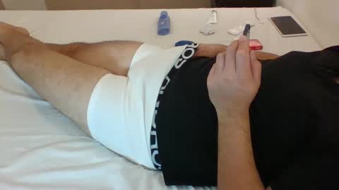 Snapshot of bisex_argen chatting on October 1, 2:10 am bisex_argen online show from October 1, 2:10 am