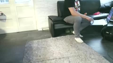 Snapshot of bitchnk chatting on December 7, 1:13 pm Bitchnk online show from December 7, 1:13 pm