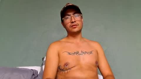 bittersweet_guy_ online show from August 9, 5:51 pm