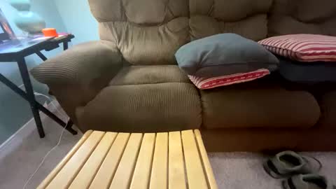 bizzybeejc online show from May 3, 10:27 pm