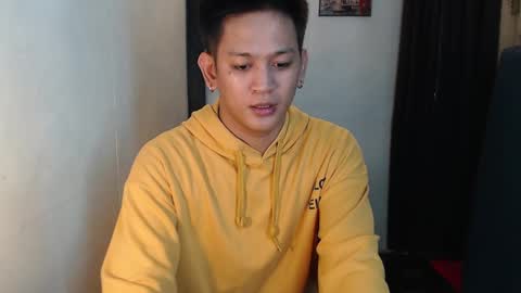 alex online show from December 26, 6:43 pm