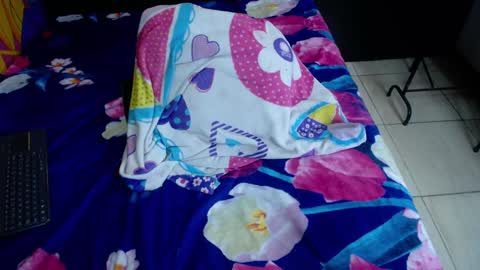 blacckandwhitte online show from January 18, 11:11 pm