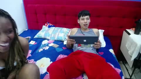 blacckandwhitte online show from February 27, 6:42 pm