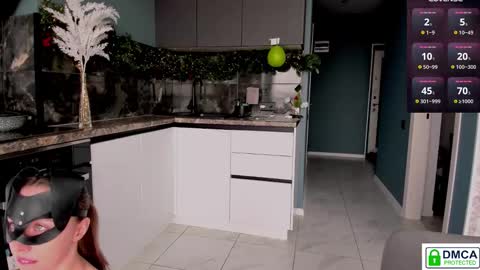 Mia and Rick online show from March 27, 6:19 am