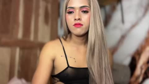 black_bag69 online show from July 28, 12:48 pm