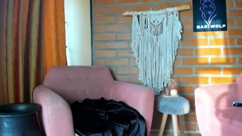 Dahlia online show from April 3, 11:50 am