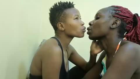 black_divas1 online show from February 11, 5:11 am