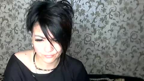 Snapshot of black_hot_01 chatting on October 21, 10:02 pm black_hot_01 online show from October 21, 10:02 pm