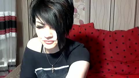 Snapshot of black_hot_01 chatting on February 1, 10:37 am black_hot_01 online show from February 1, 10:37 am