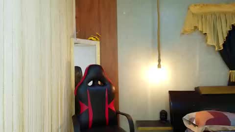 black_king_241 online show from March 21, 6:08 am