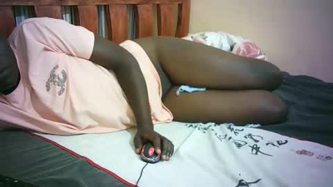 black_queen_ke online show from November 30, 6:42 am