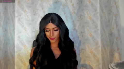 Nina online show from January 23, 2:28 pm