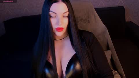 blackberry_star online show from April 15, 9:45 am