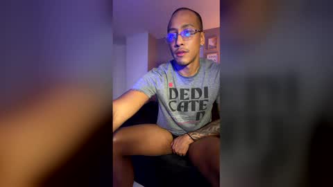 DWAYNE BELL online show from May 5, 7:47 am