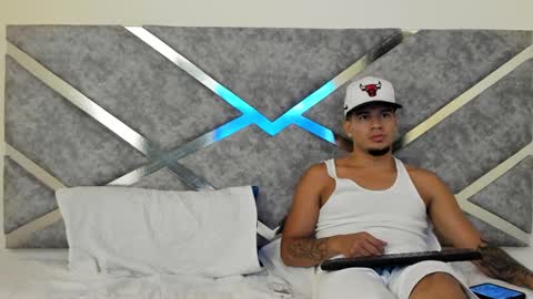 Black Dreams online show from January 8, 11:30 pm