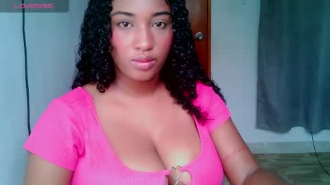 Shophie White online show from July 22, 1:57 pm