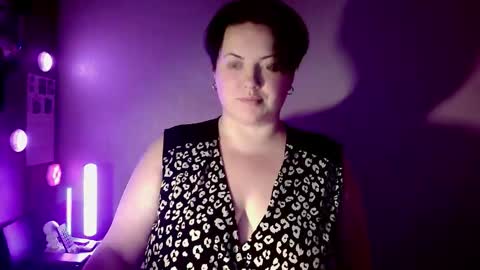 BlackkVelvet online show from February 8, 11:52 pm